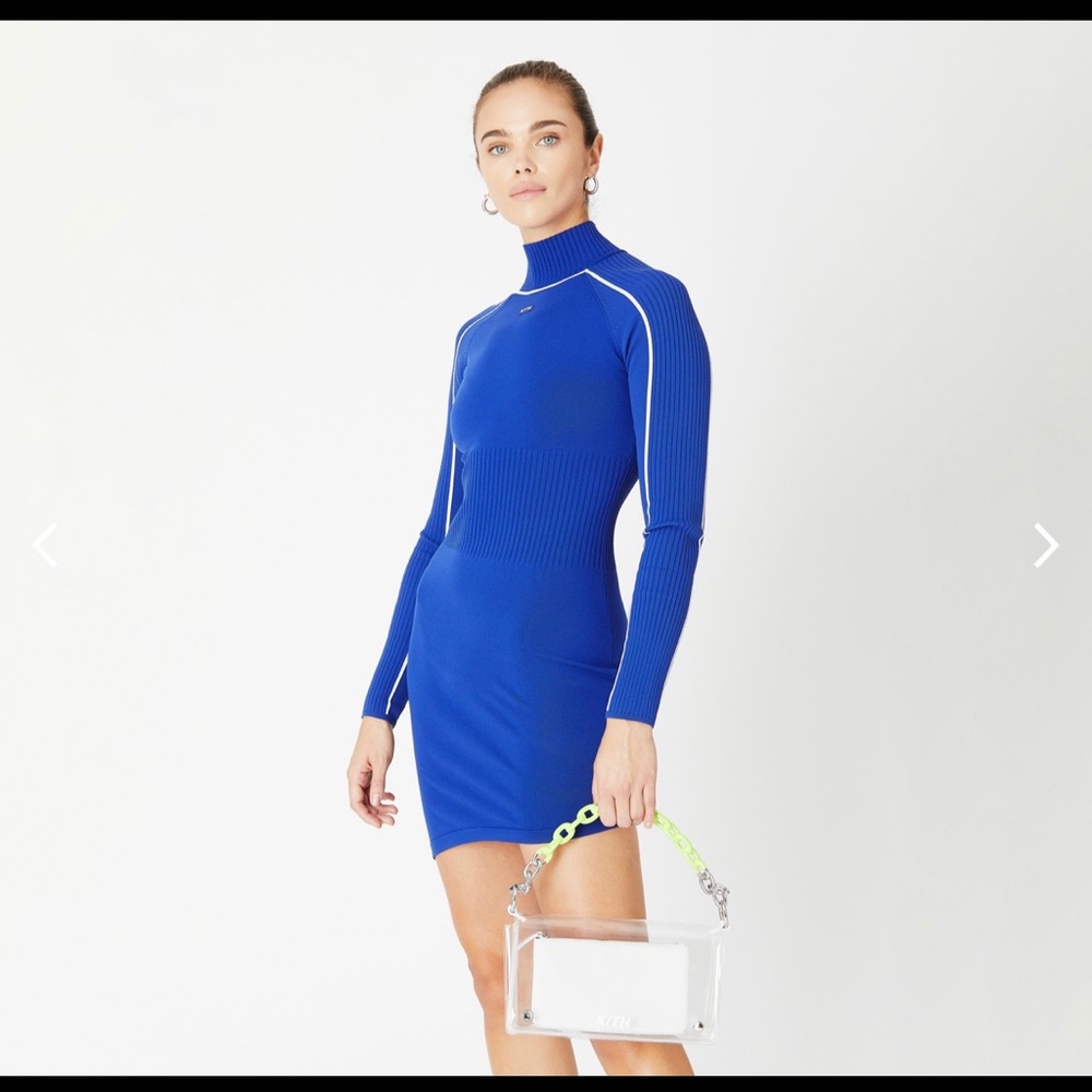 Kith Alana dress blue (never worn) size L